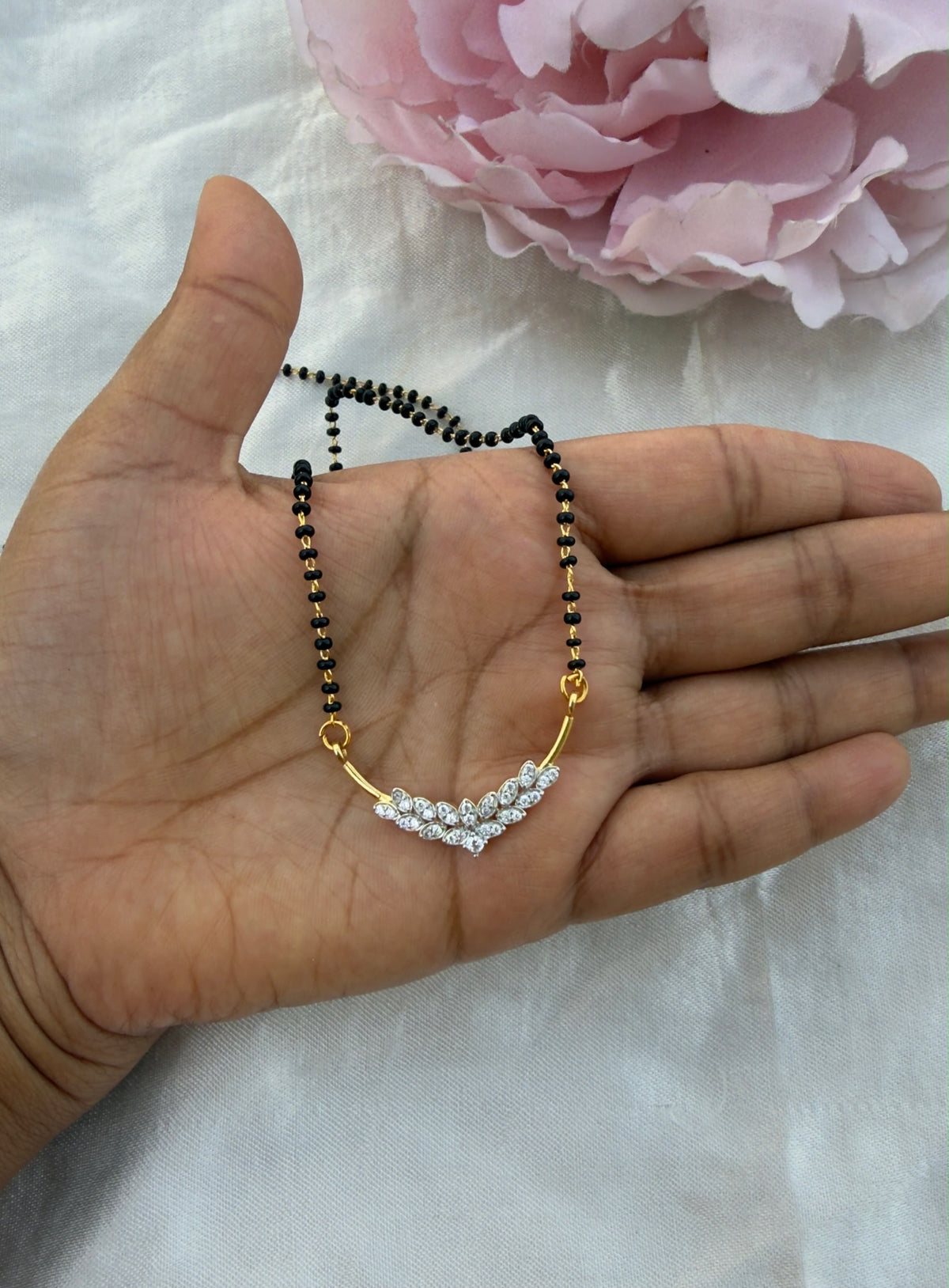 92.5 silver lotus look diamond finish black beads necklace