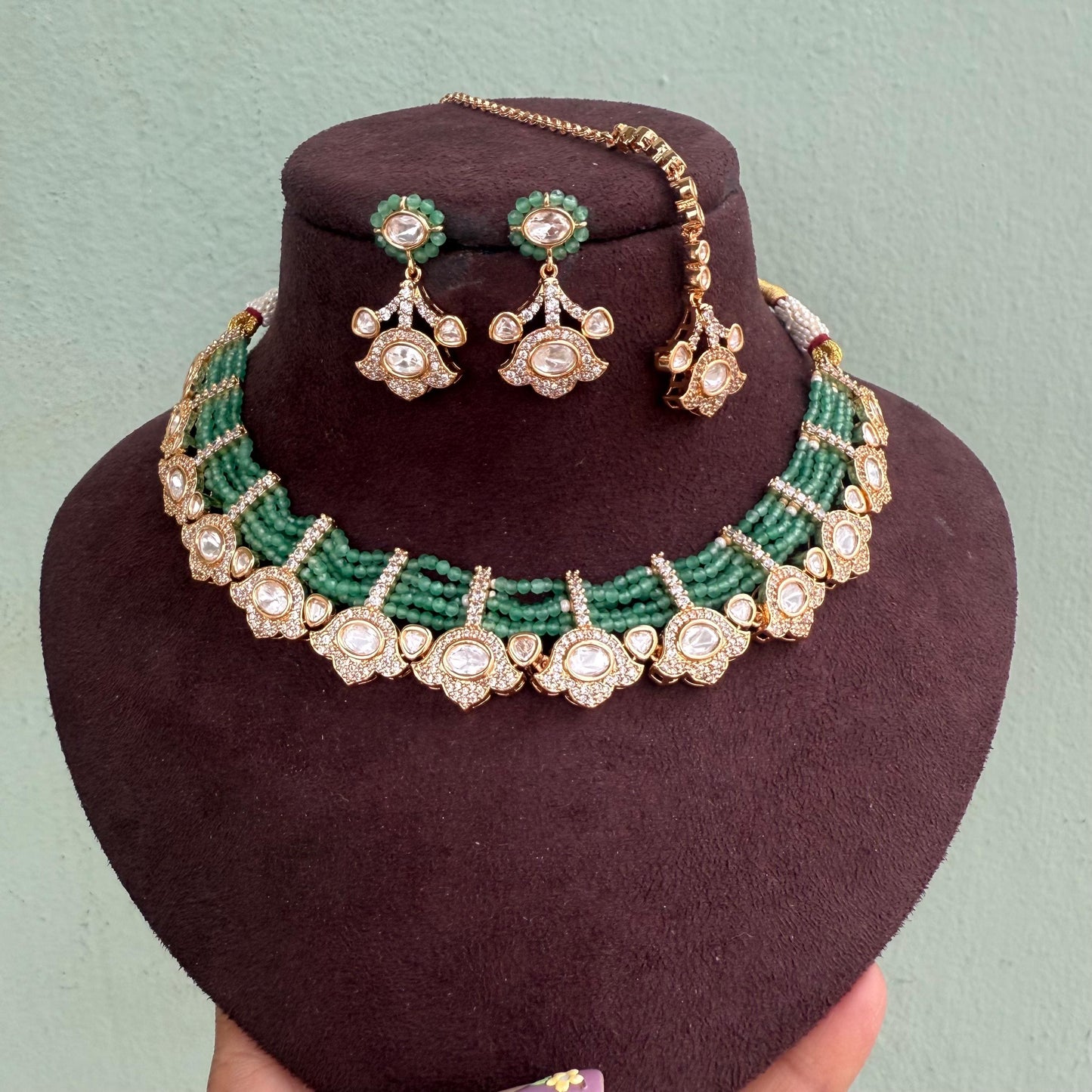 Designer beaded victorian stylish necklace with earrings and mangteeka
