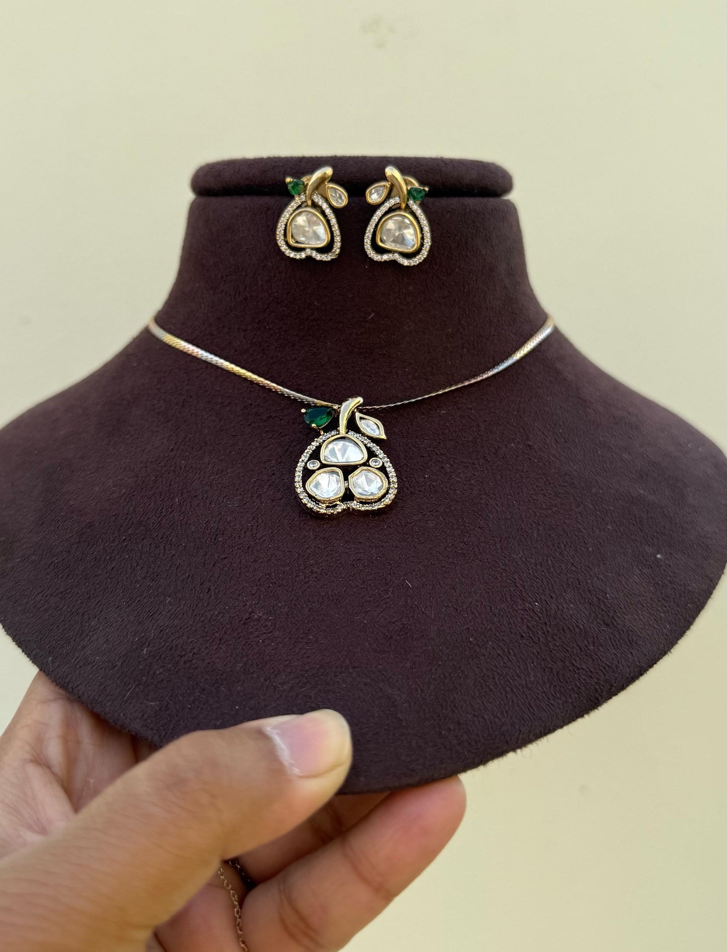 Heart shape flower moissanite stylish locket combo
