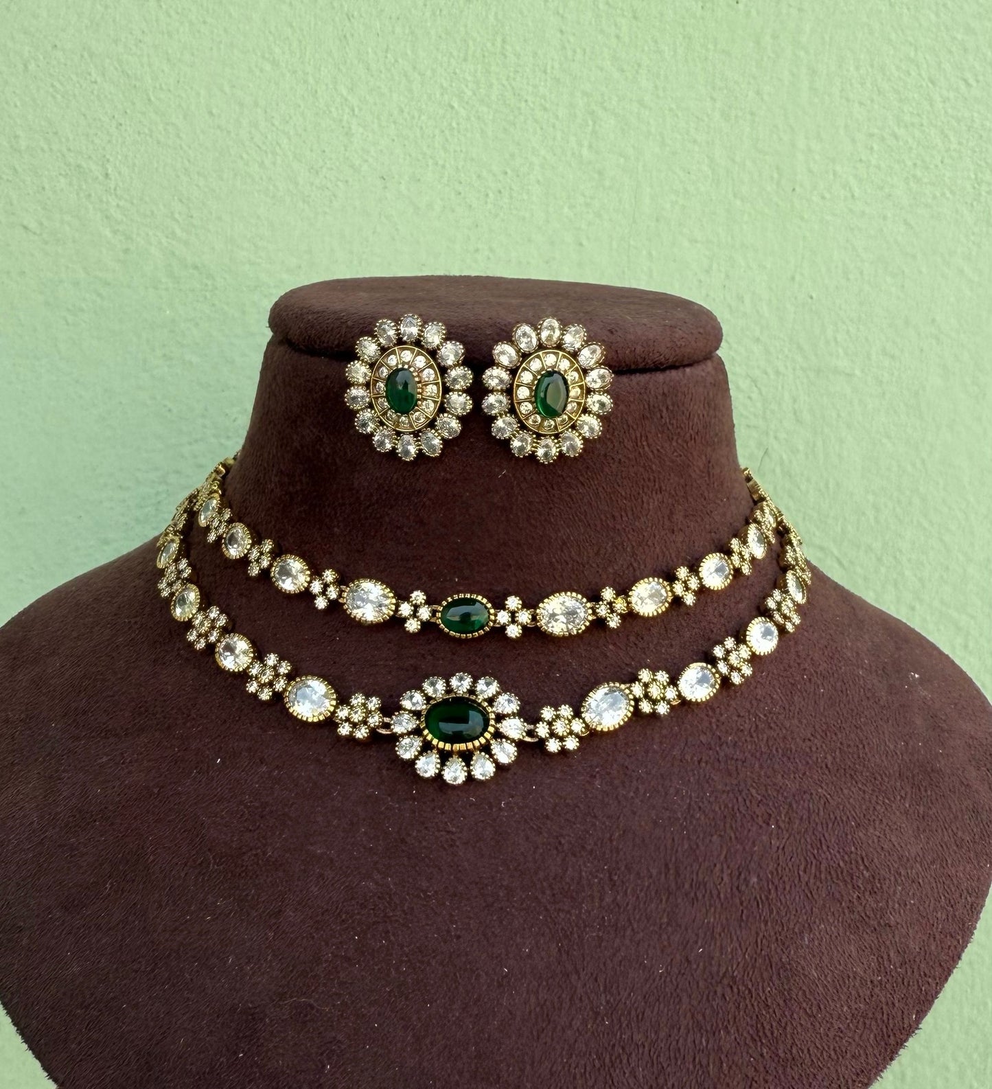 Two layered moissanite kundan victorian necklace with studs