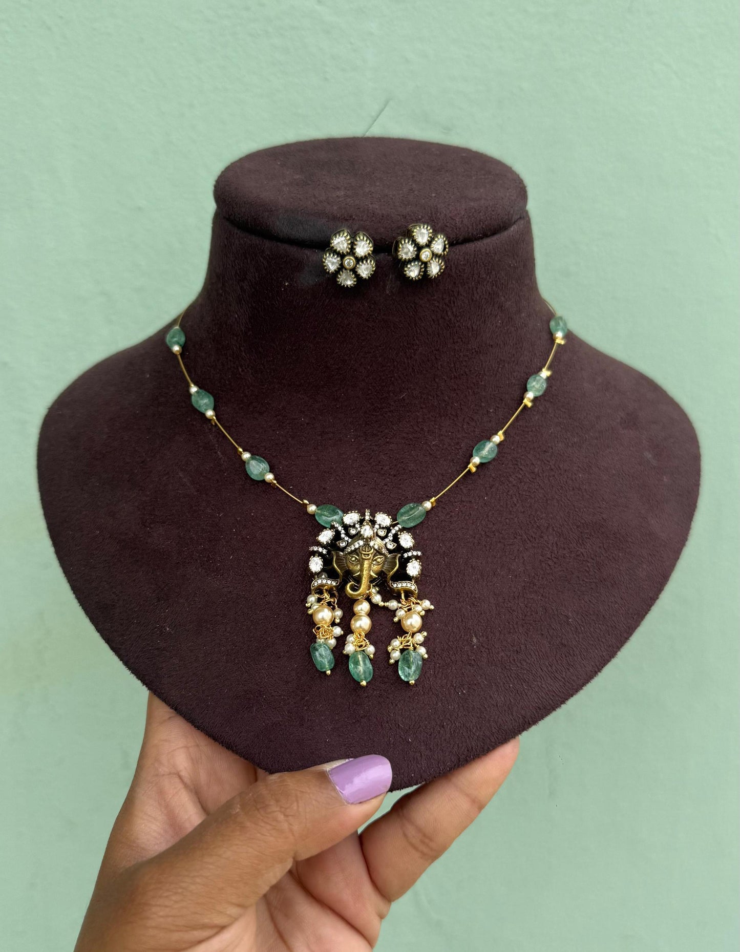 Full of monalisa beads ganesh invisible necklace