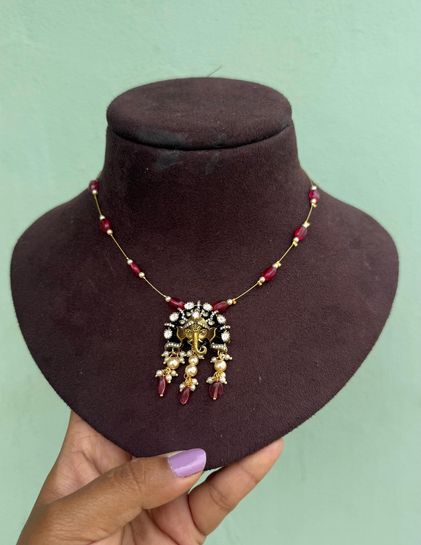 Full of monalisa beads ganesh invisible necklace