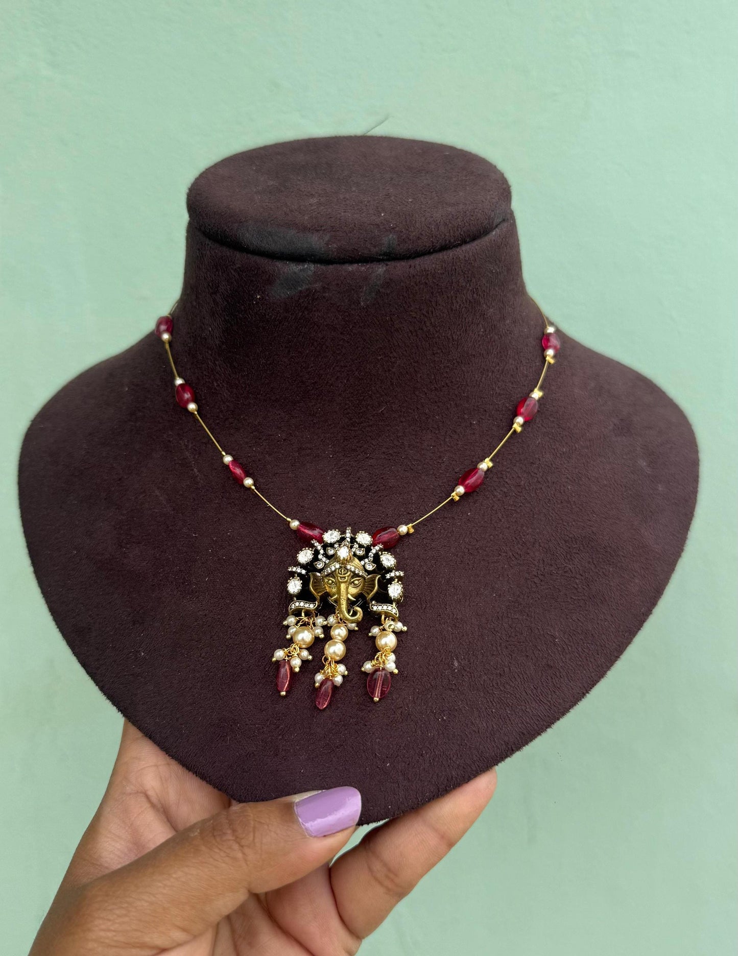 Full of monalisa beads ganesh invisible necklace