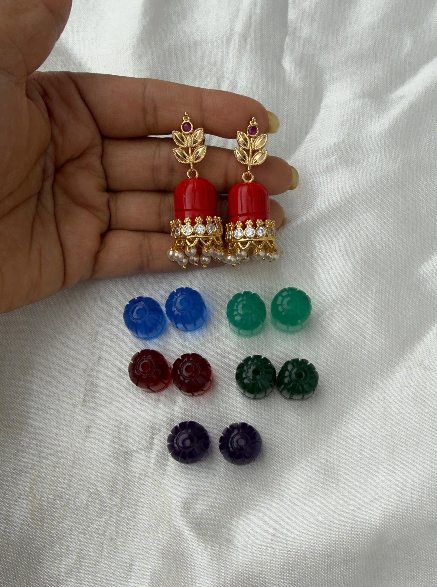 Changeable glass jhumkas