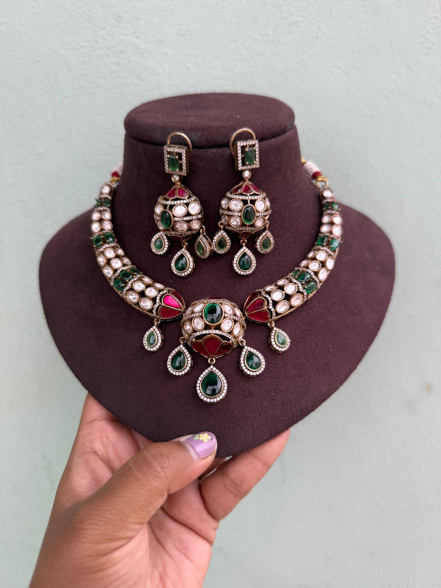 Real kundan victorian five drop designer hasli with earrings