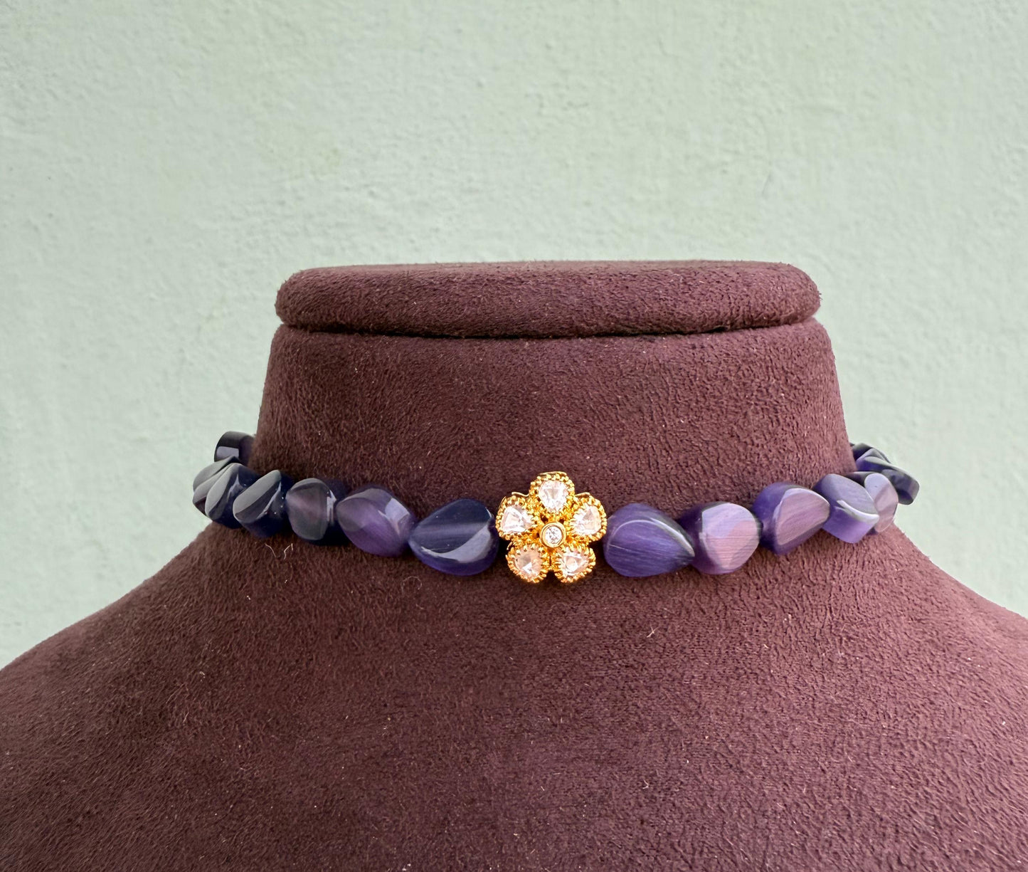 Twisted beads flower moissanite choker