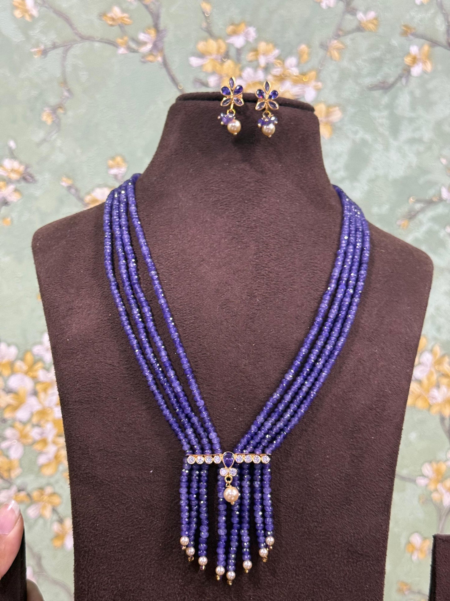 Four layered V shape designer beads necklace with uncut diamonds