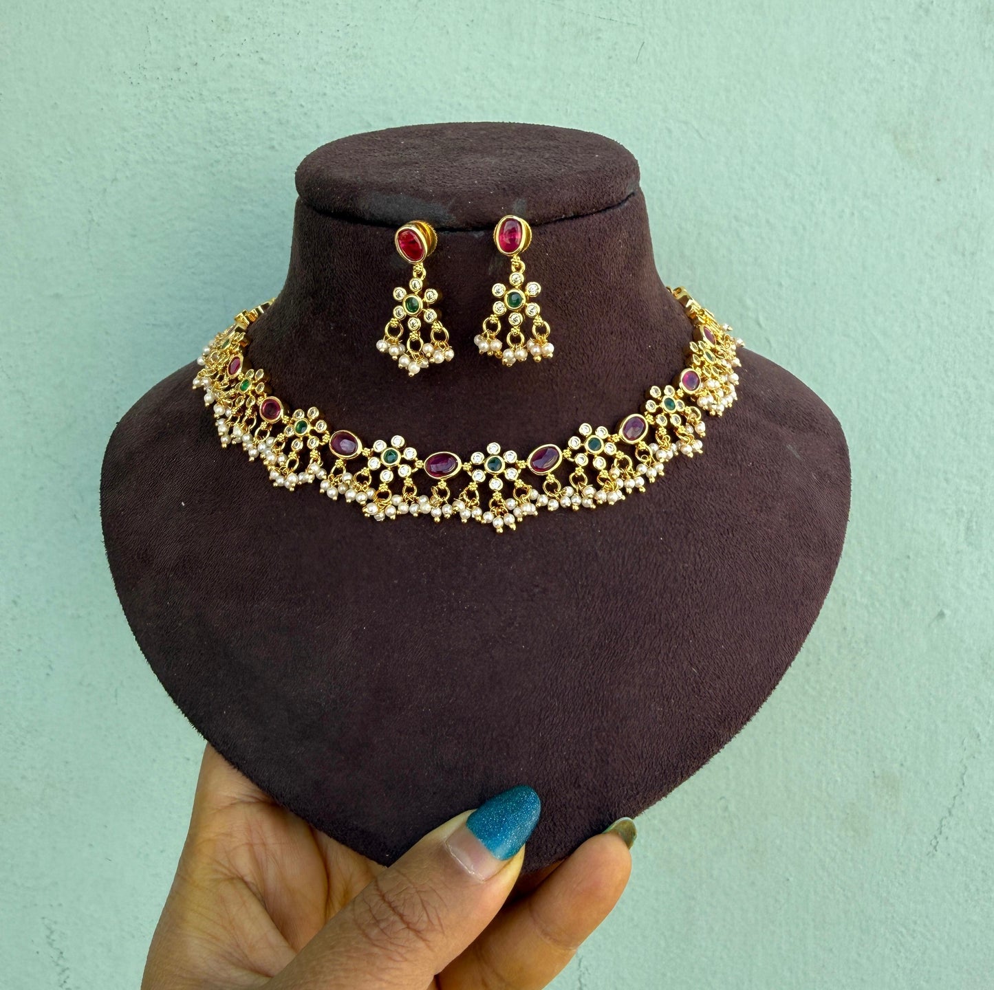 Traditional ruby flower necklace