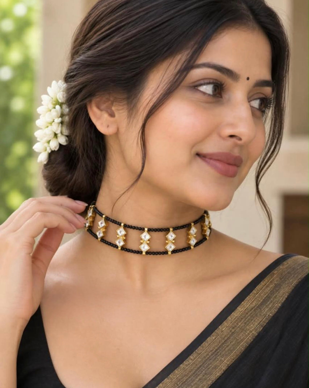 Real kundan white black beads choker