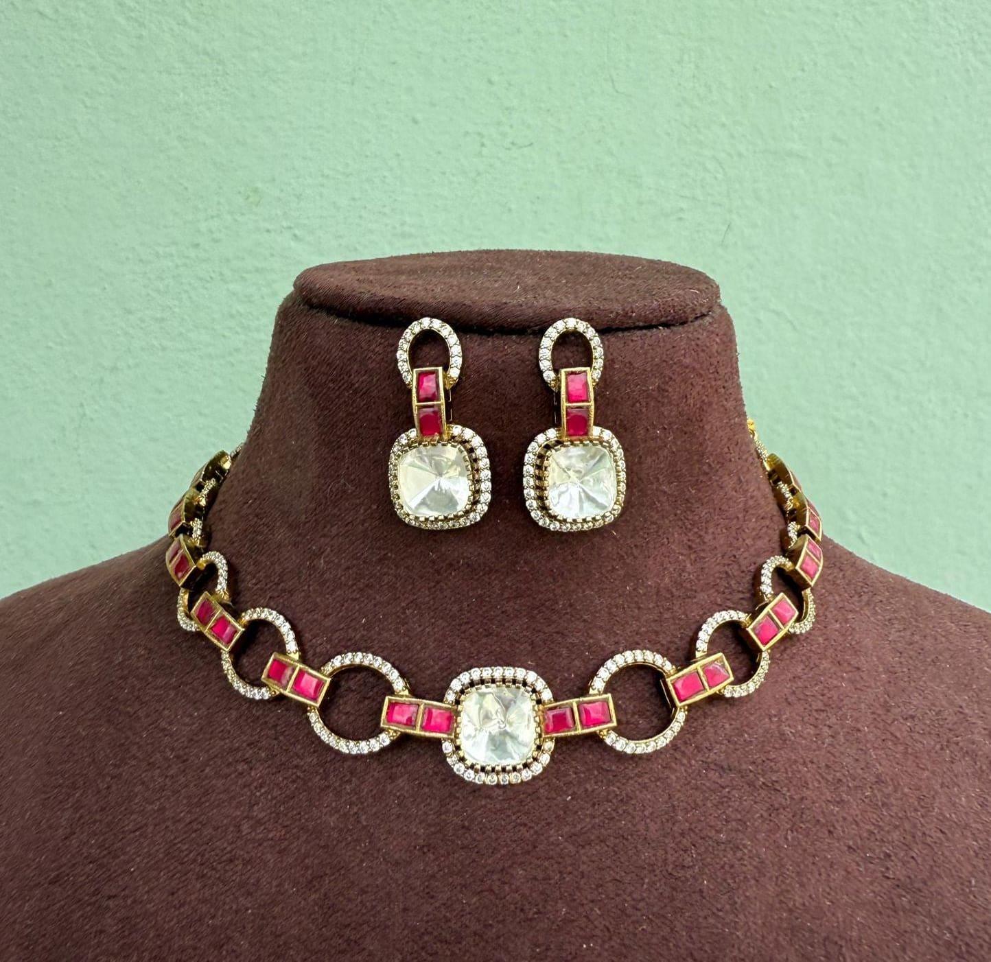 Stylish indowestern square real kundan necklace