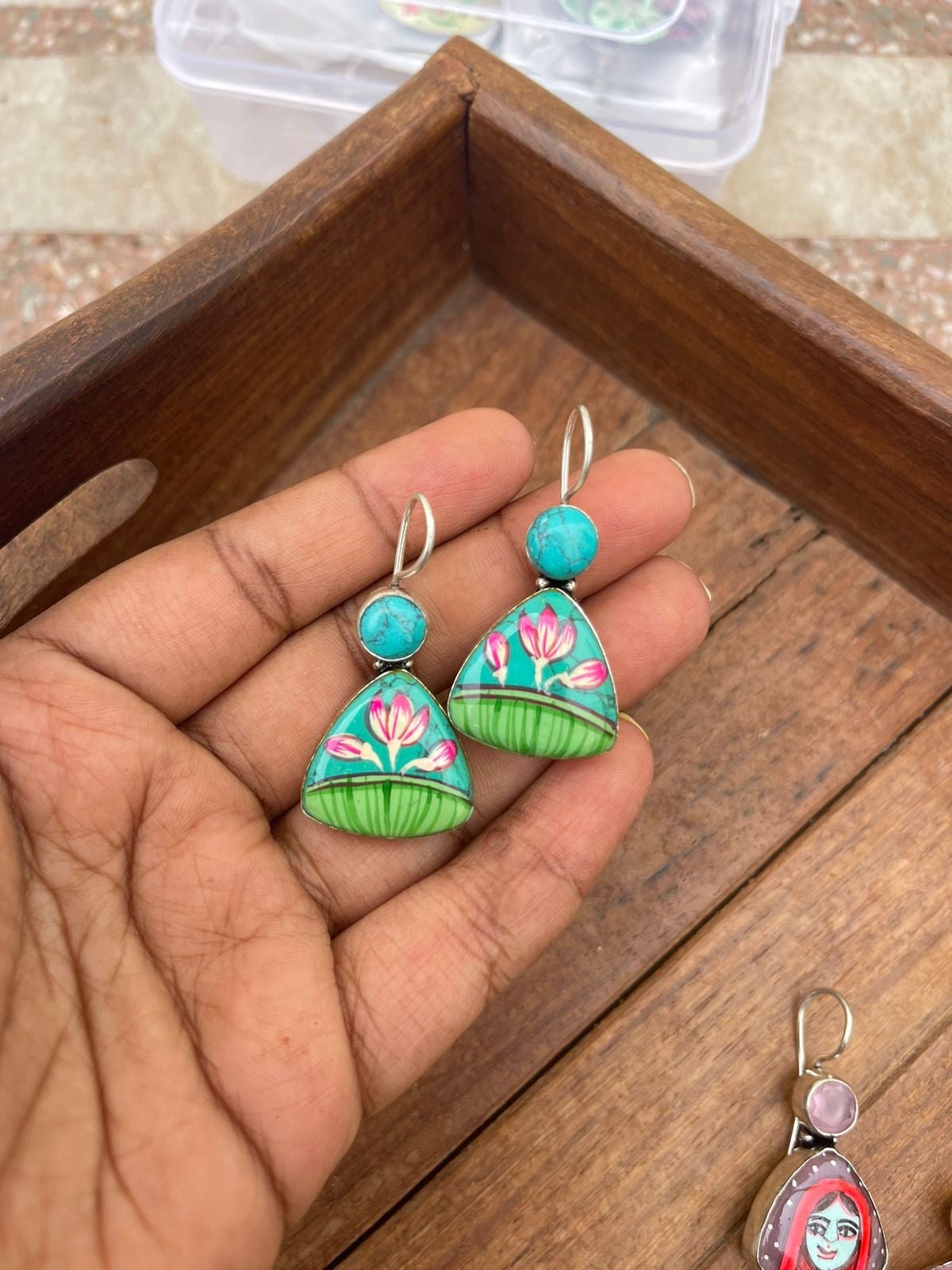 AD stone desi oxidised hooks - Alluring Accessories