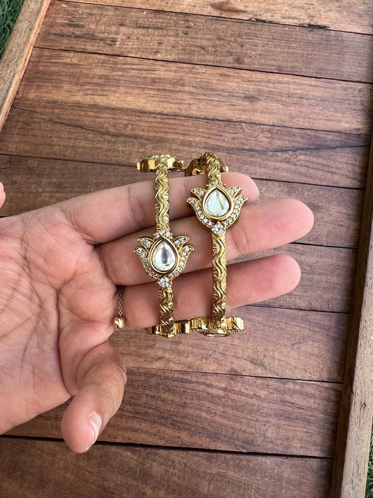 Affordable kundan lotus bangles - Alluring Accessories