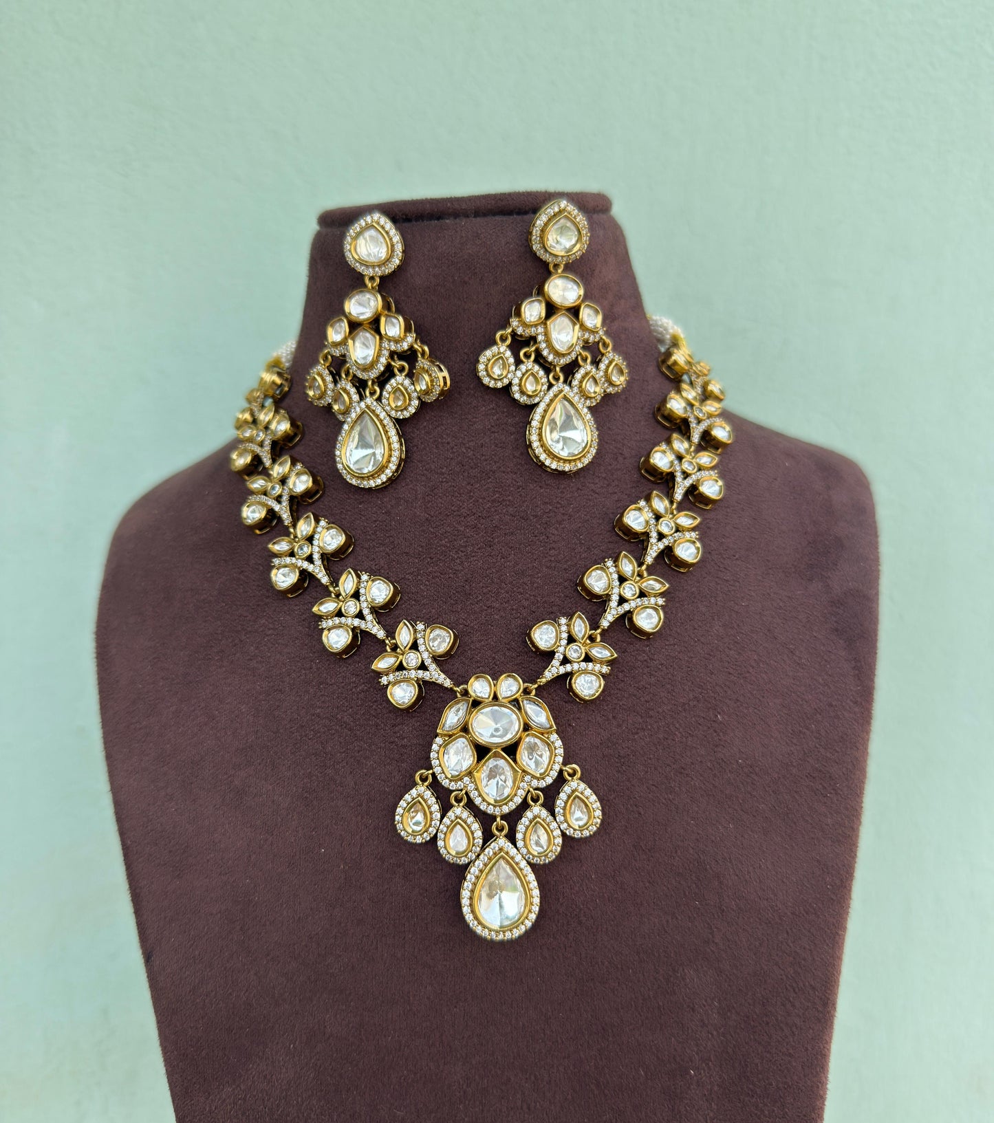 Polki full of moissanite classy necklacr with hanging earrings