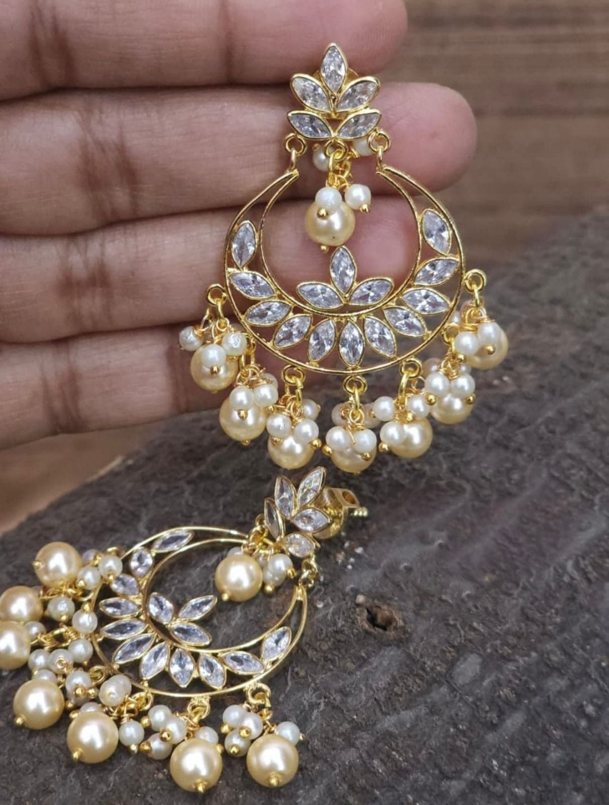 Leaf shape stud uncut diamond swarovski pearl chandbalis