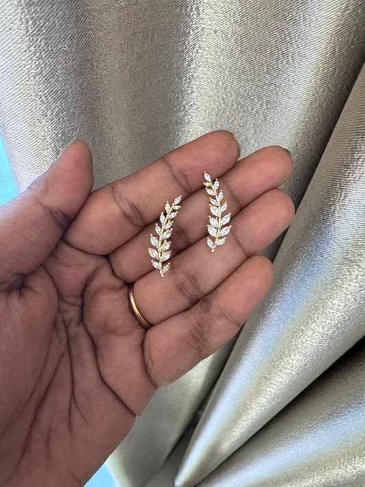 Sterling silver Exclusive leaf zircon earcuffs