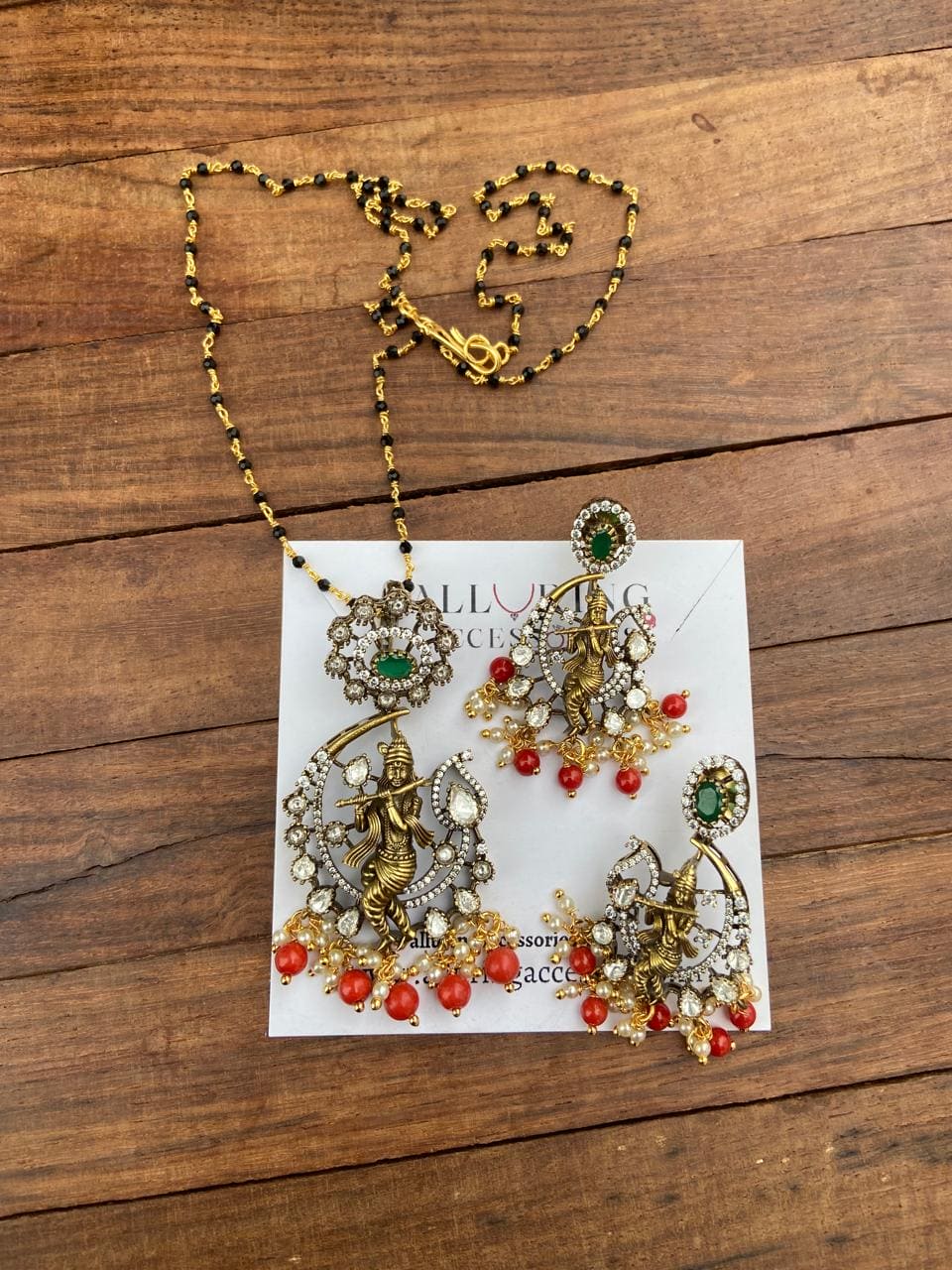 Coral lord krishna locket combo - Alluring Accessories