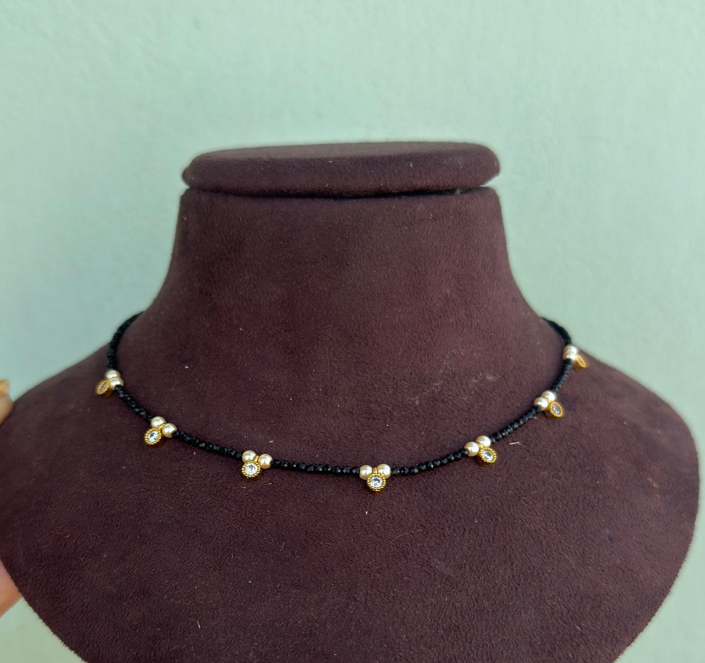 Classy and simple white black beads necklace