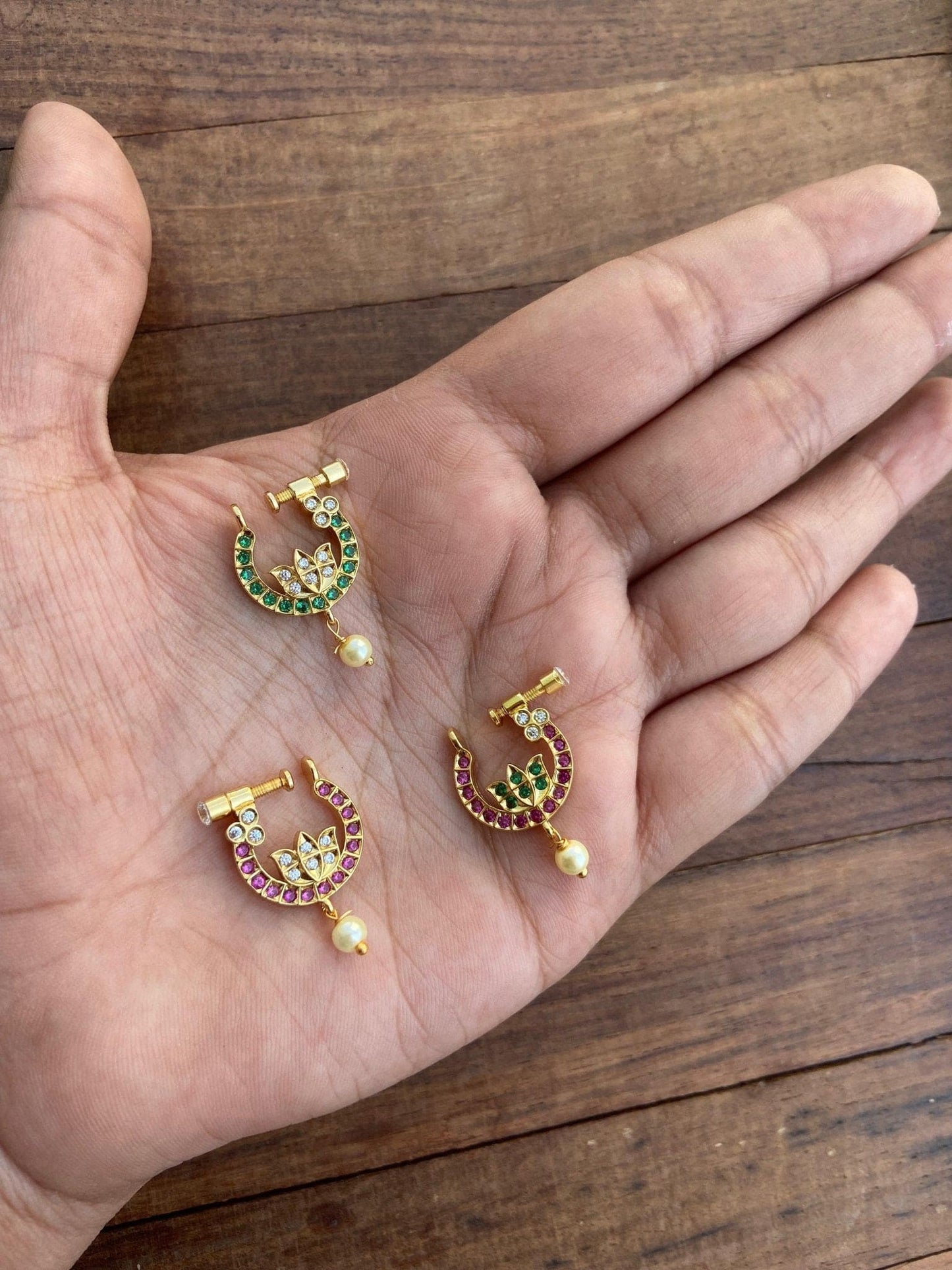Lotus traditional nosepin - Alluring Accessories