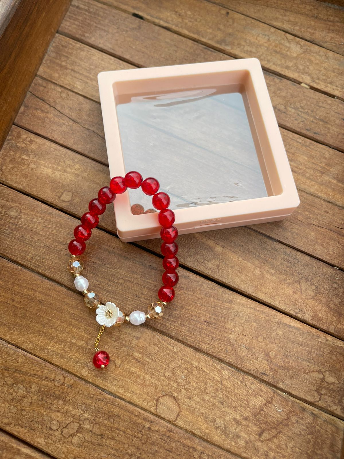 Pink gift pack ceramic flower pearl adjustable bracelet - Alluring Accessories