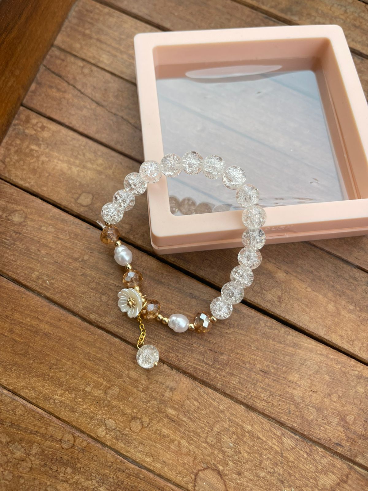 Pink gift pack ceramic flower pearl adjustable bracelet - Alluring Accessories