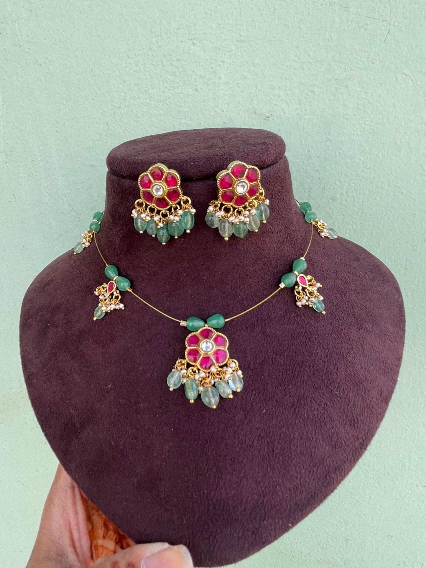 Real kundan flower invisible necklace with earrings - Alluring Accessories