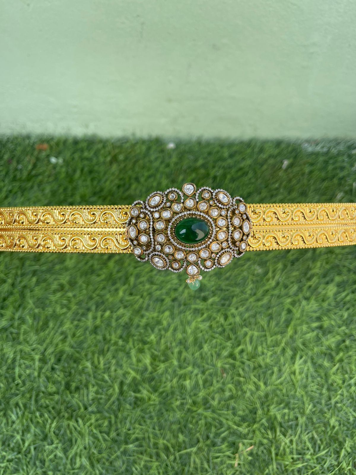 Single locket moissanite oval emerald stone hipbelt - Alluring Accessories
