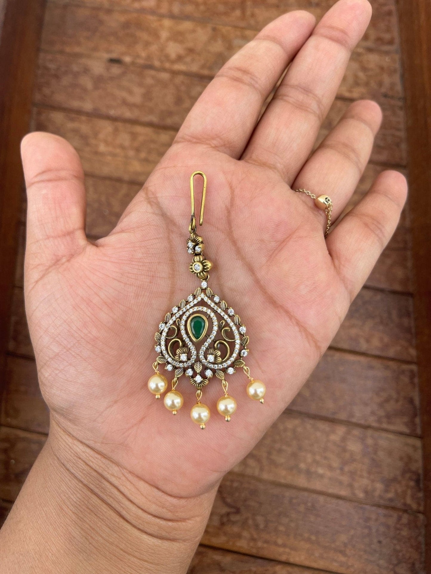 Victorian mangteeka design4 - Alluring Accessories