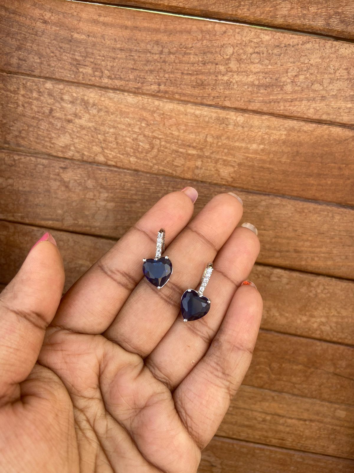 Zircon heart drops - Alluring Accessories