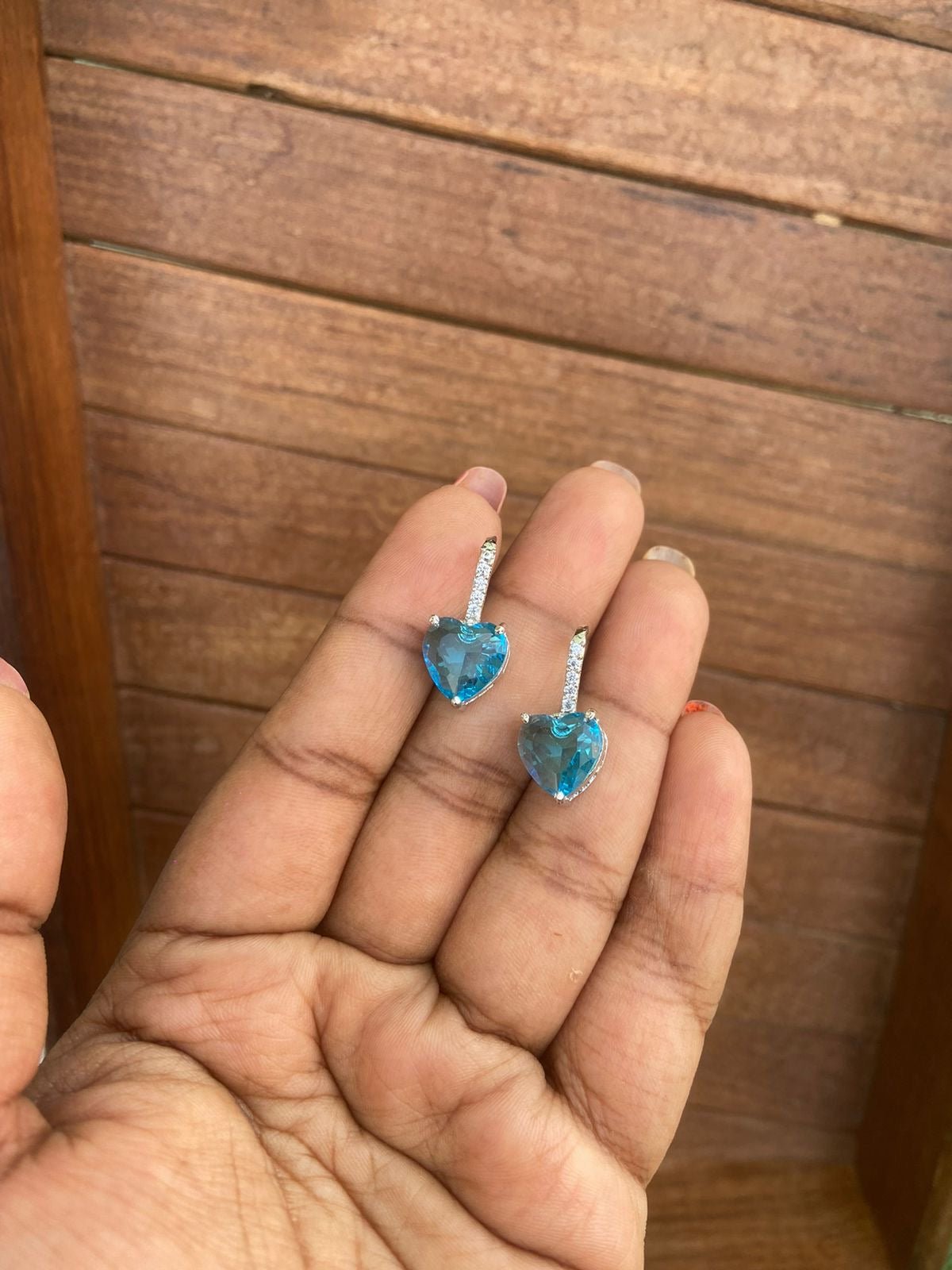 Zircon heart drops - Alluring Accessories