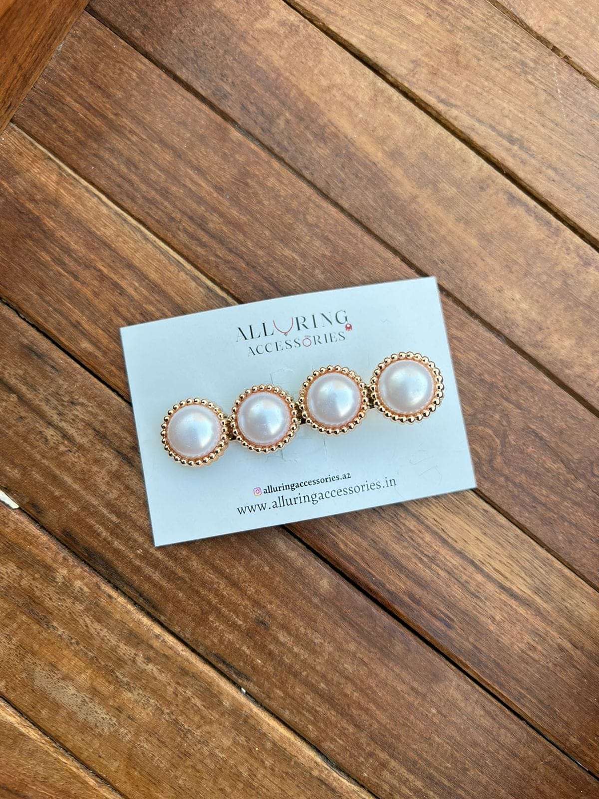 99 clip - Alluring Accessories