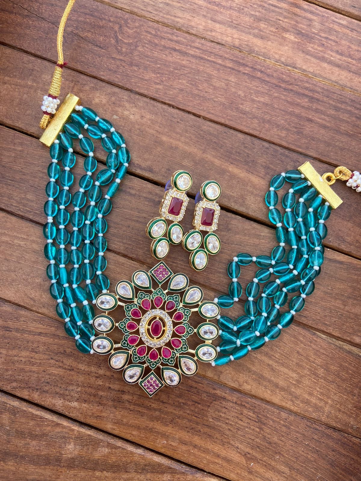 999 monalisa beads choker - Alluring Accessories