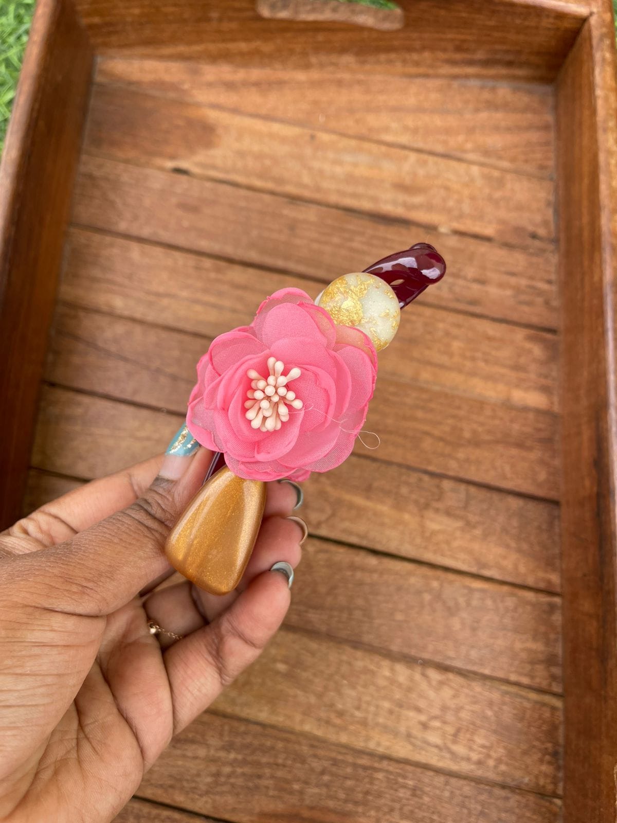 Flower kundan banana clip