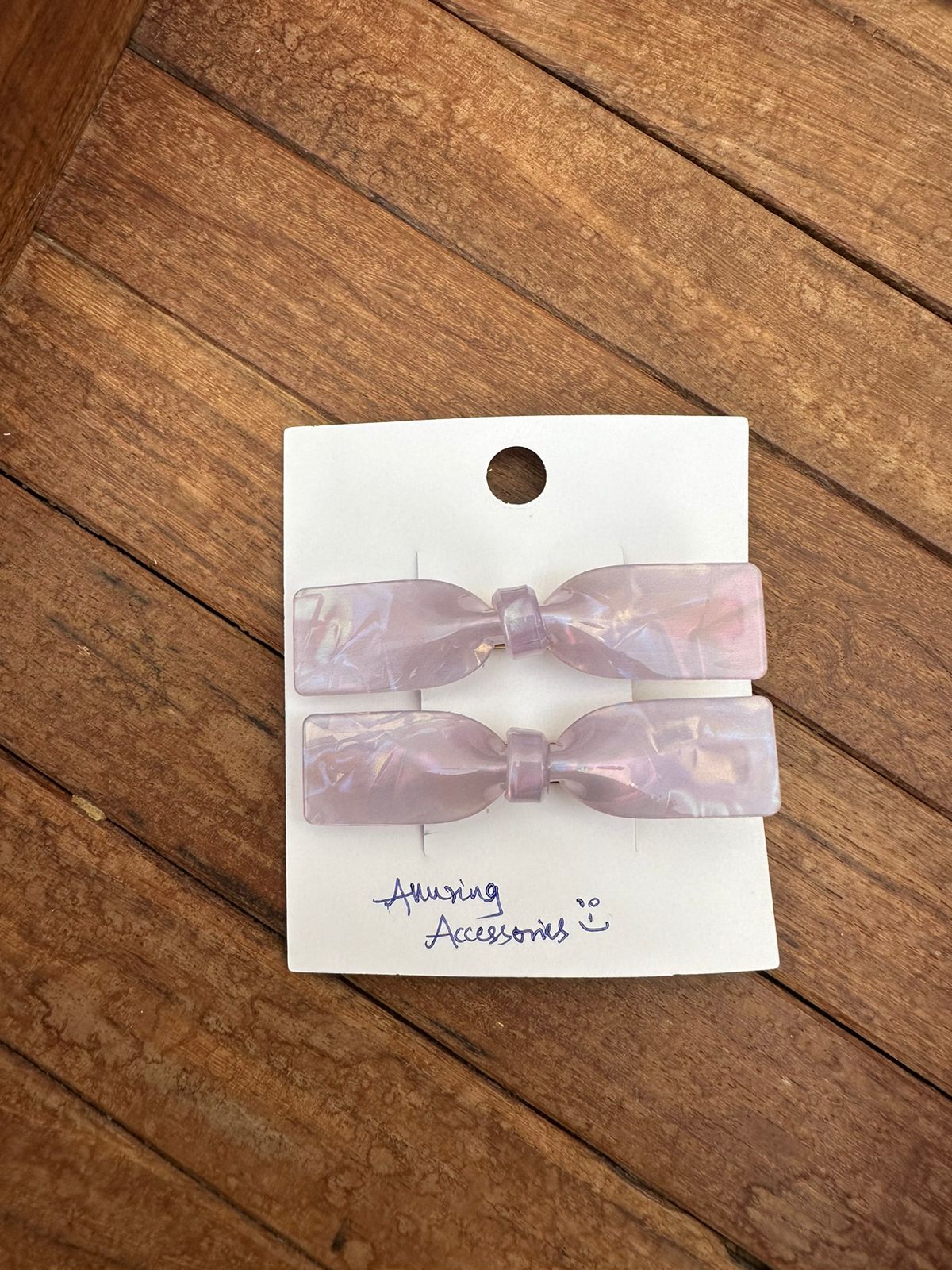 Bow ceramic florescent clips - Alluring Accessories