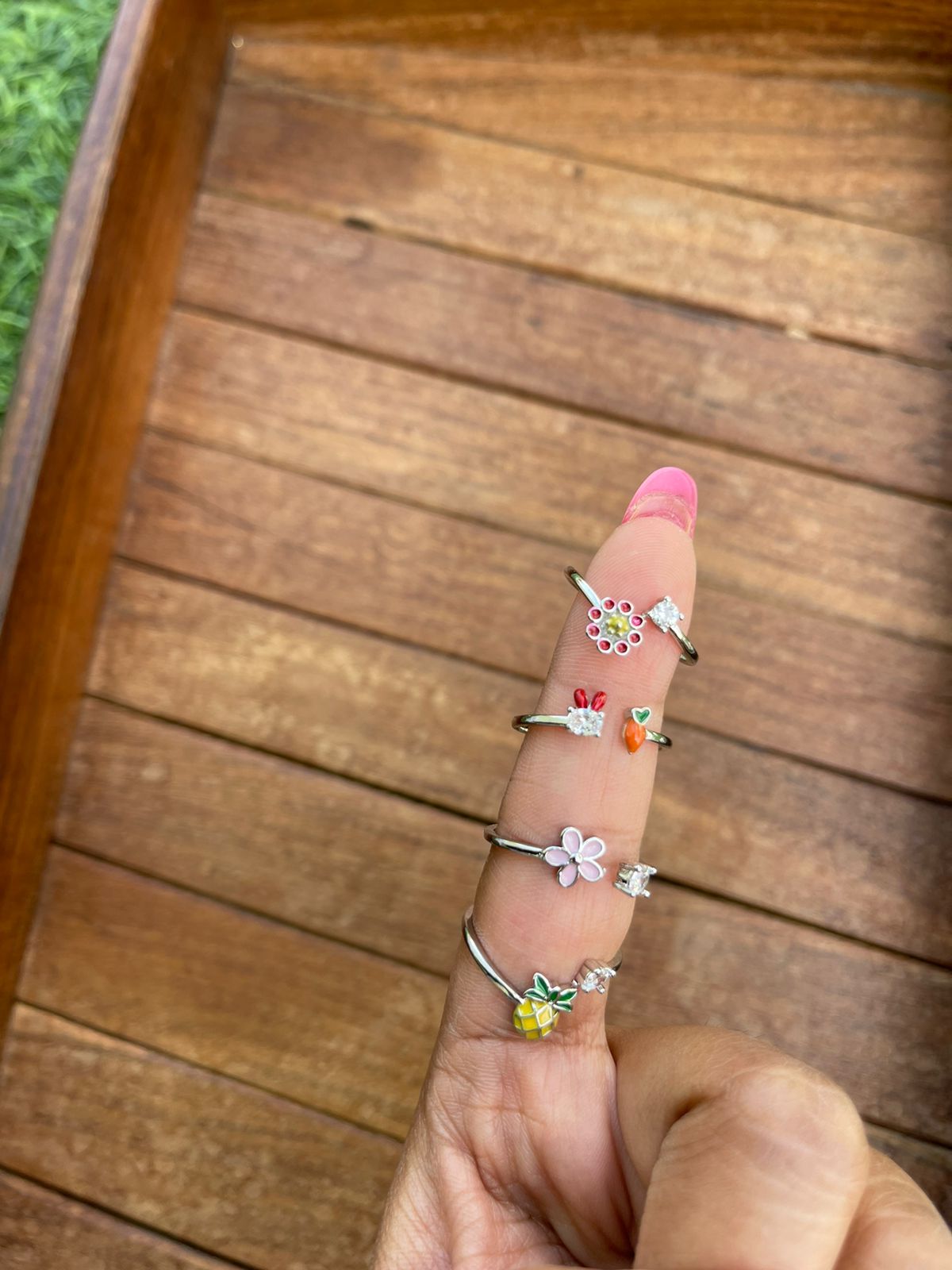Colourful Adjustable finger rings - Alluring Accessories