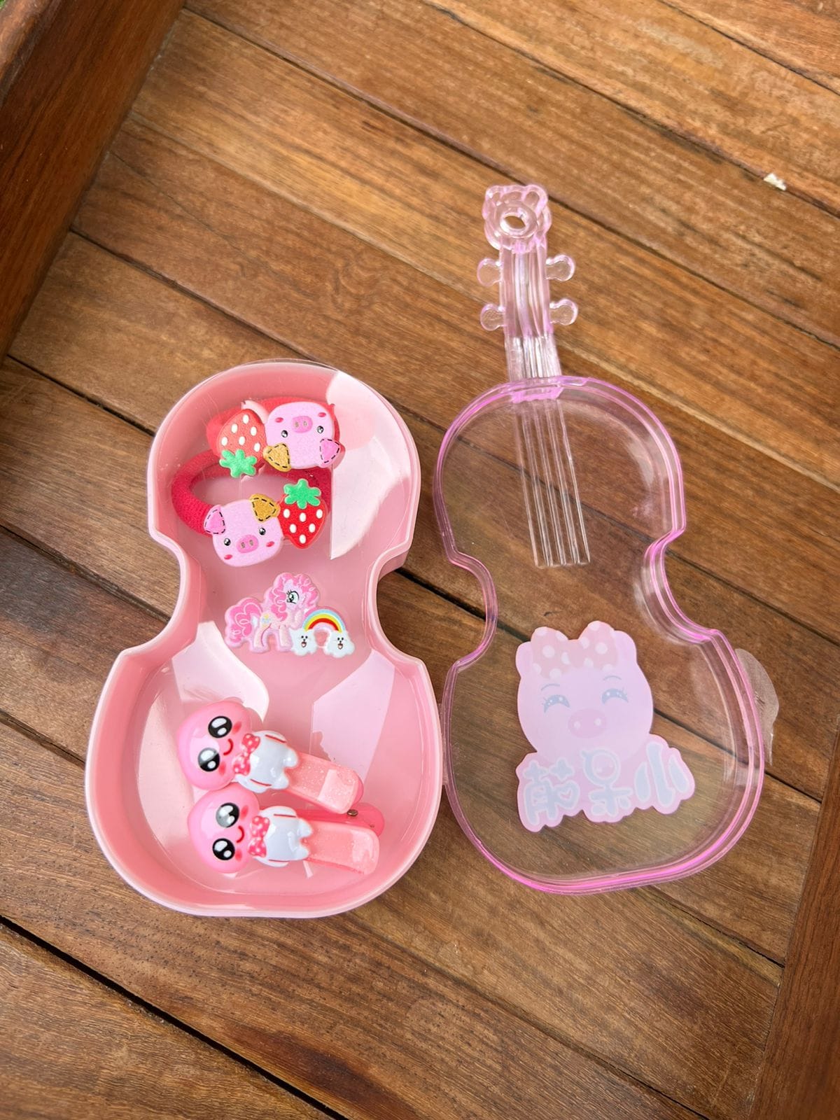 Guitar Gift Pack - Alluring Accessories