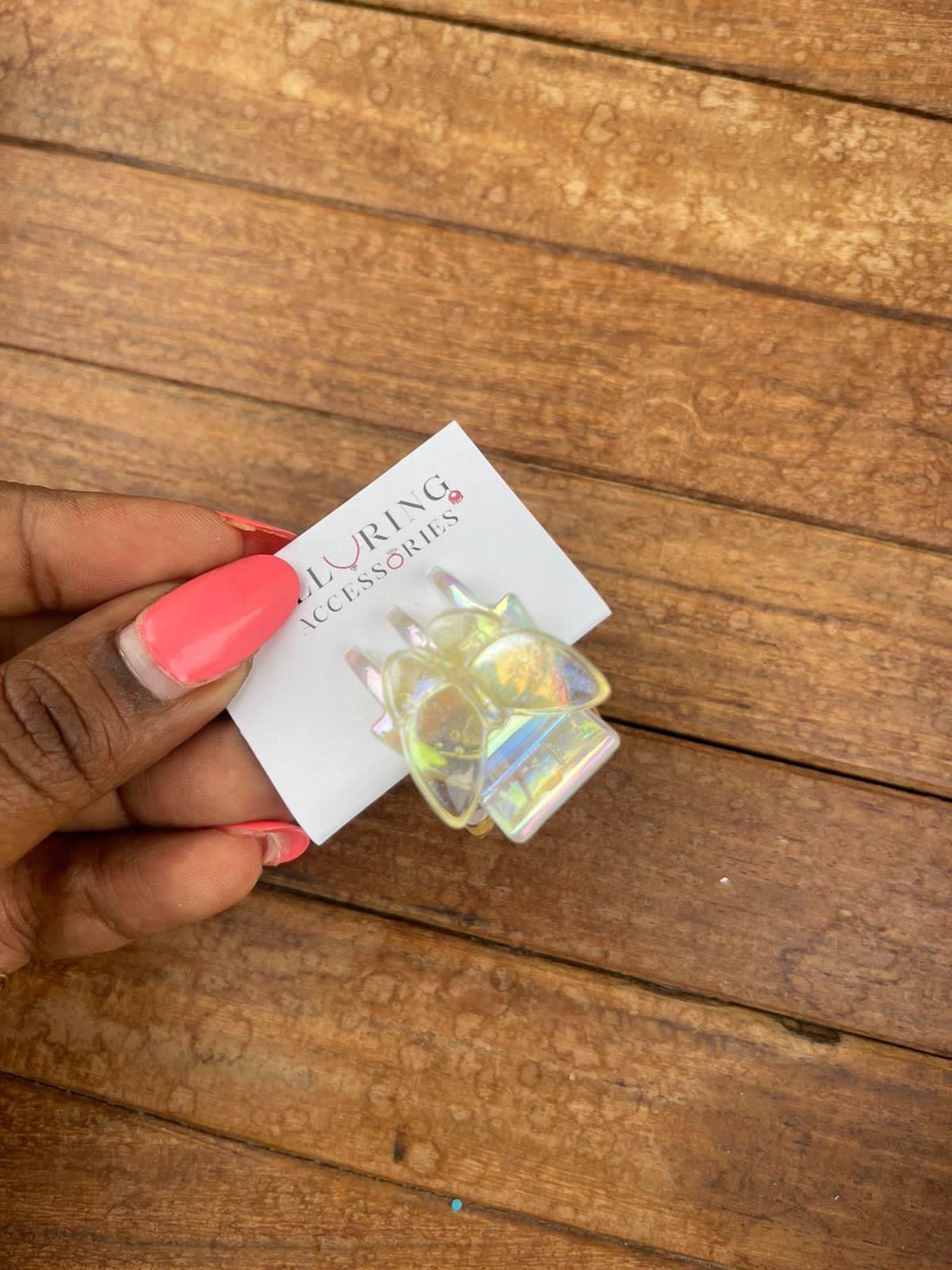 Pastel butterfly clips - Alluring Accessories