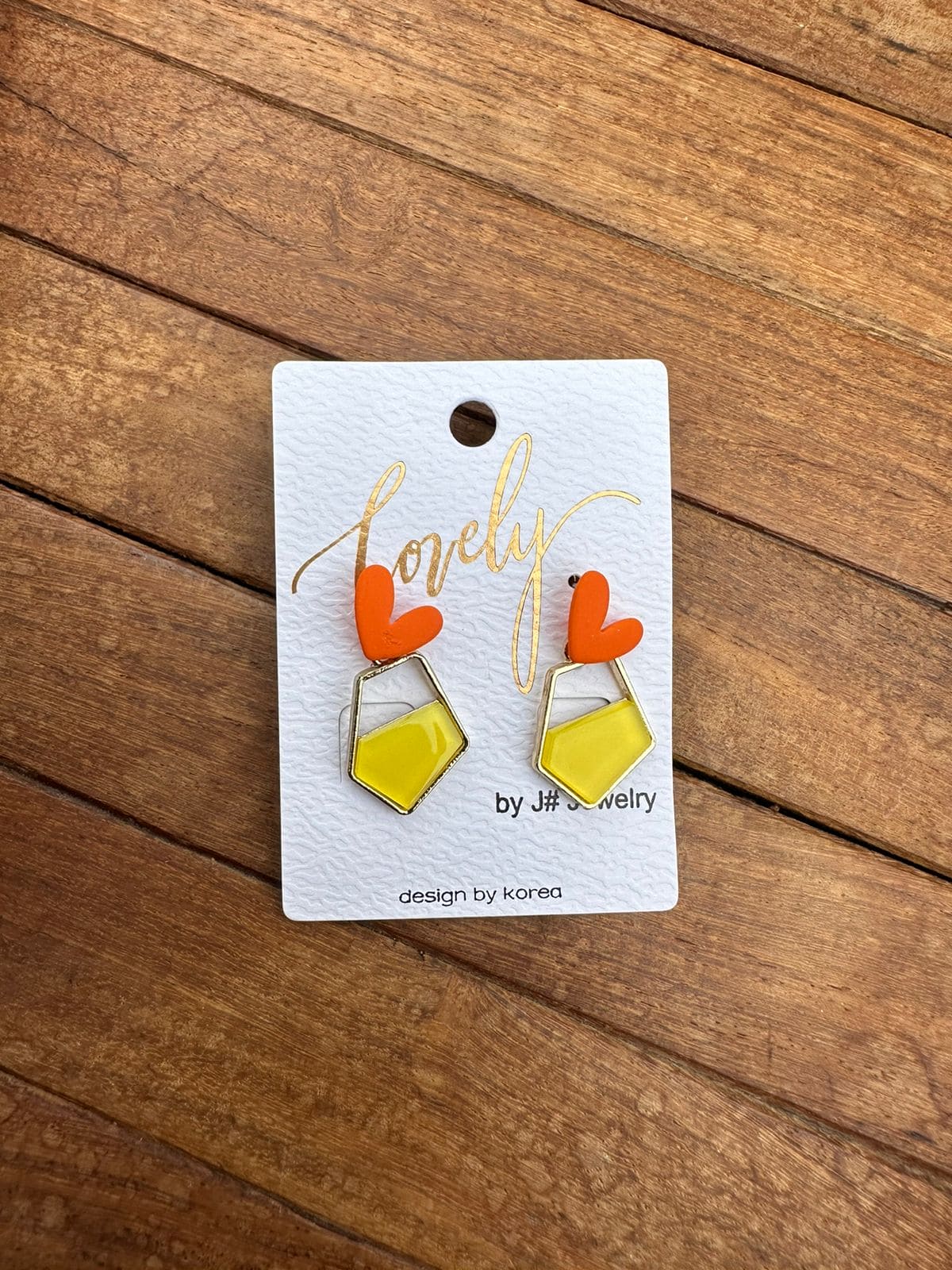 Pentagon heart earrings - Alluring Accessories