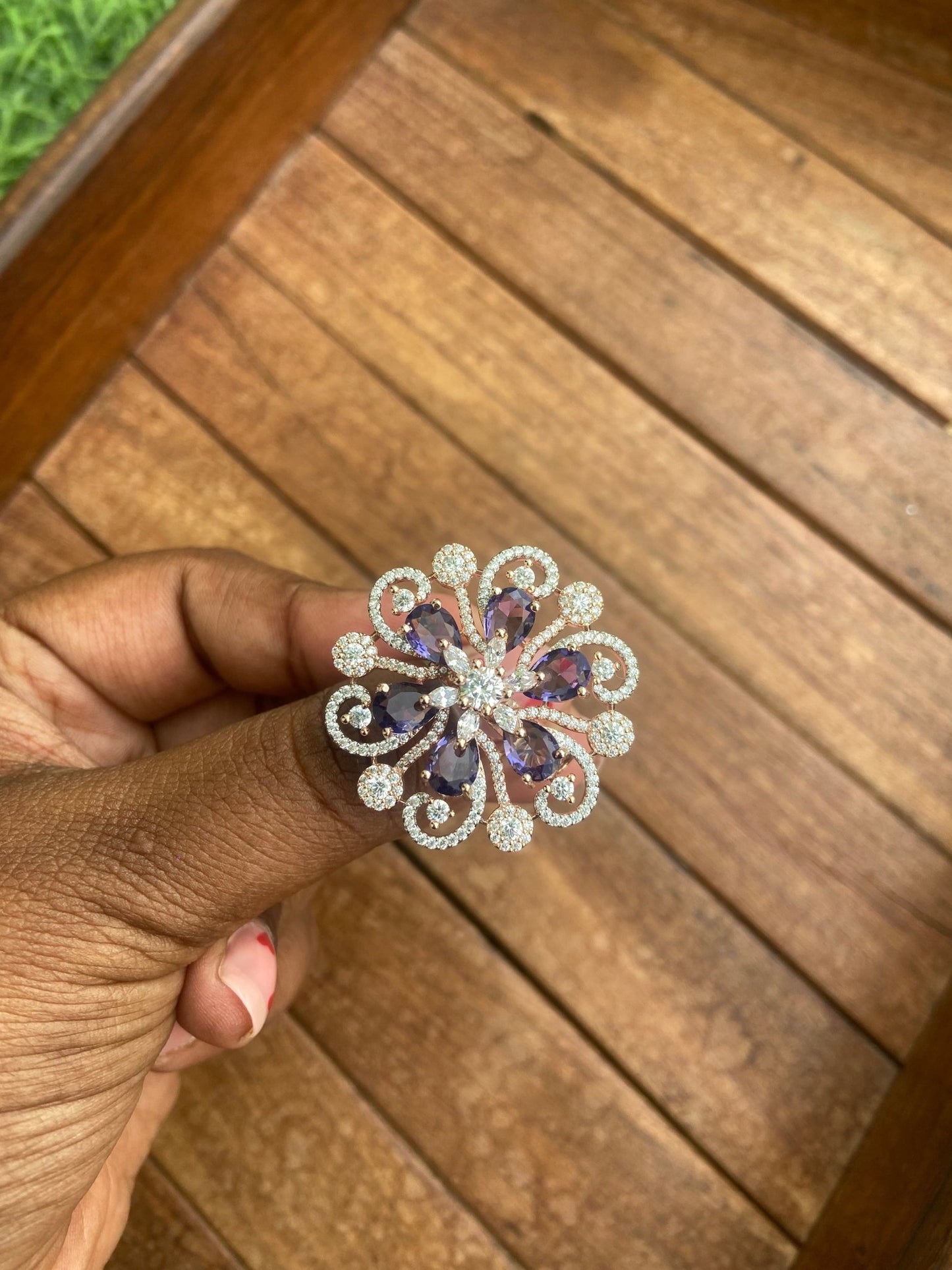 Rosegold adjustable zircon flower rings - Alluring Accessories