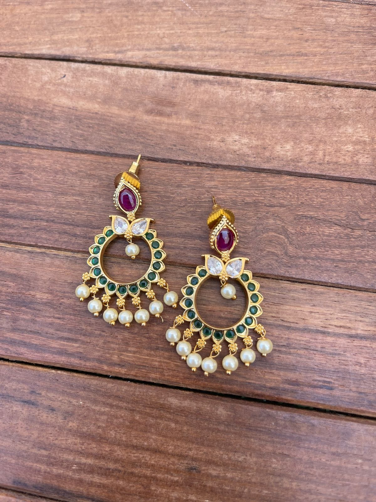 Small size round chandbalis