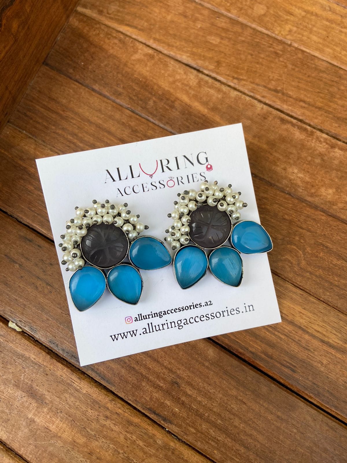 Three petal flower natural/druzy stone earrings