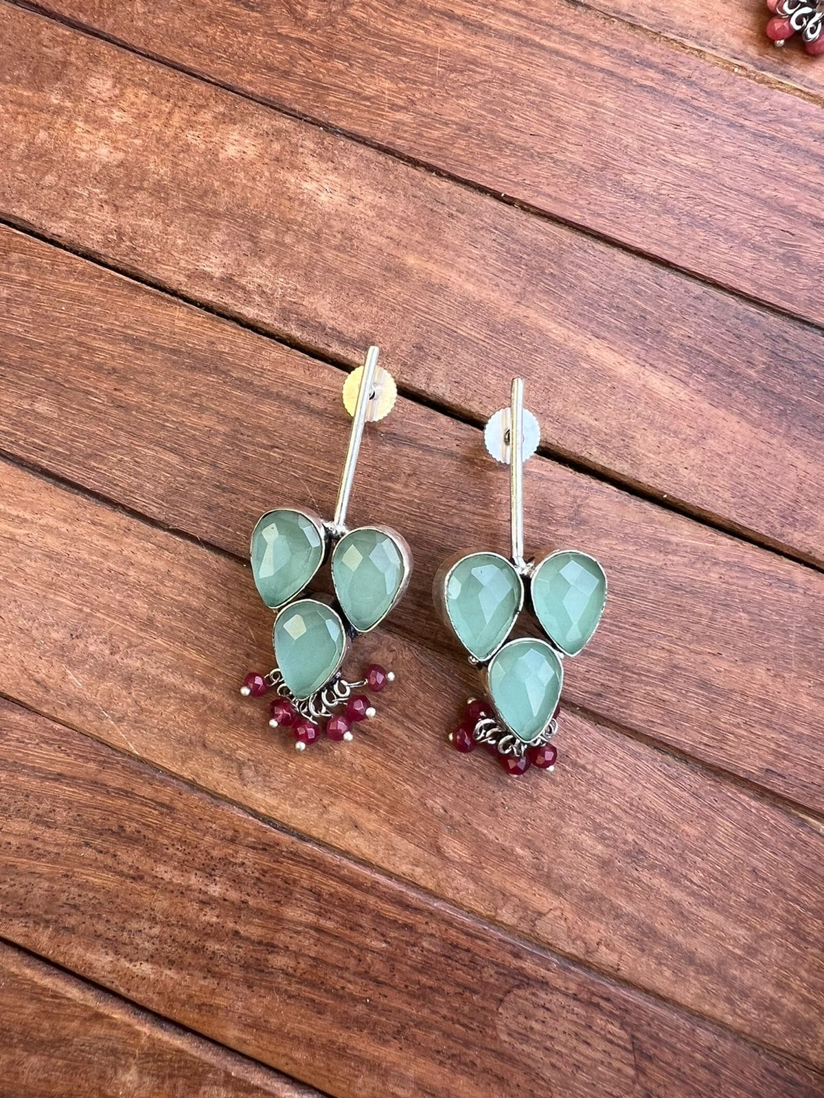 Three stone stylish drops