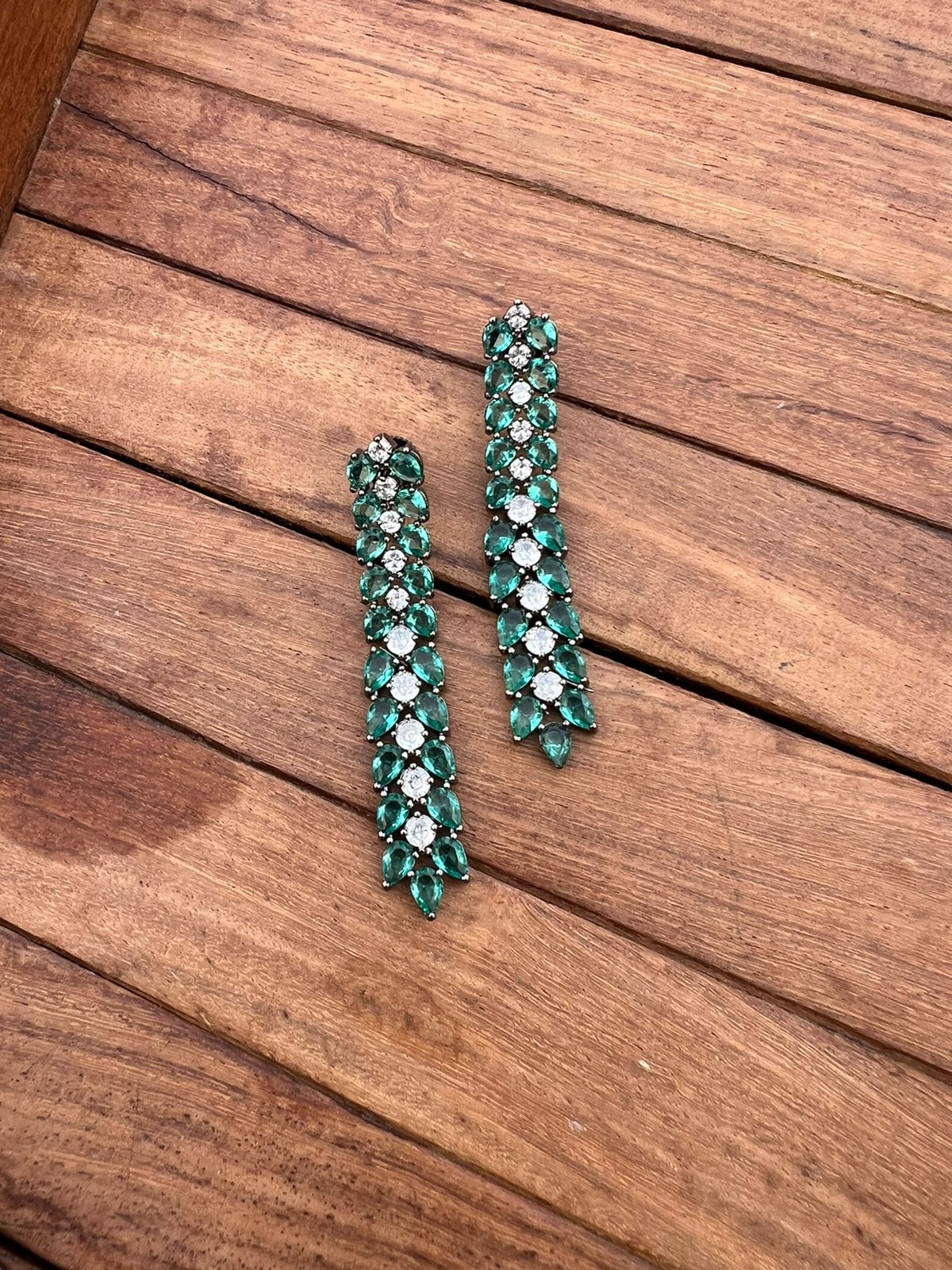 Boucles d'oreilles cocktail en zircone