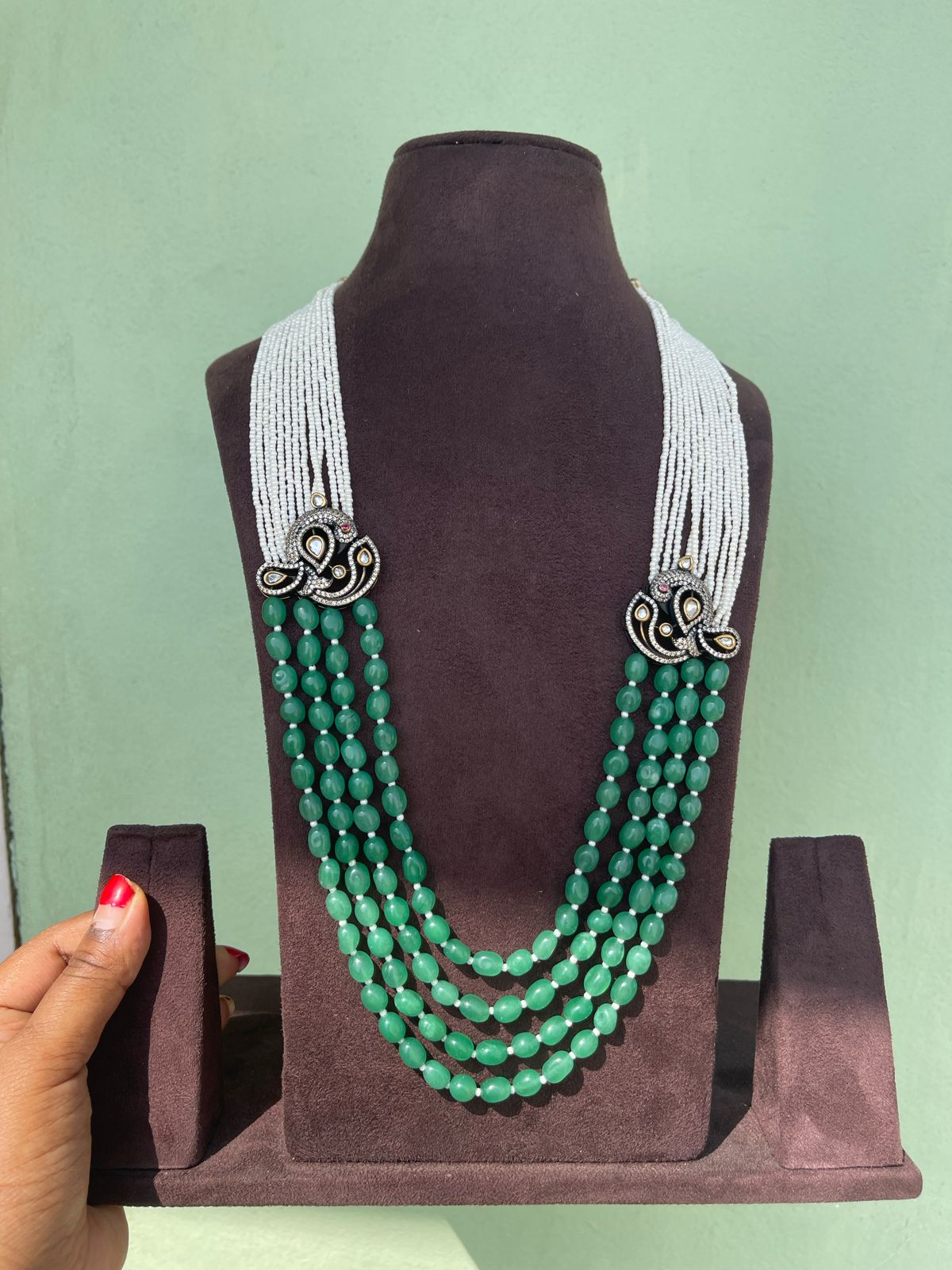 Two shaded side peacock green heavy mala