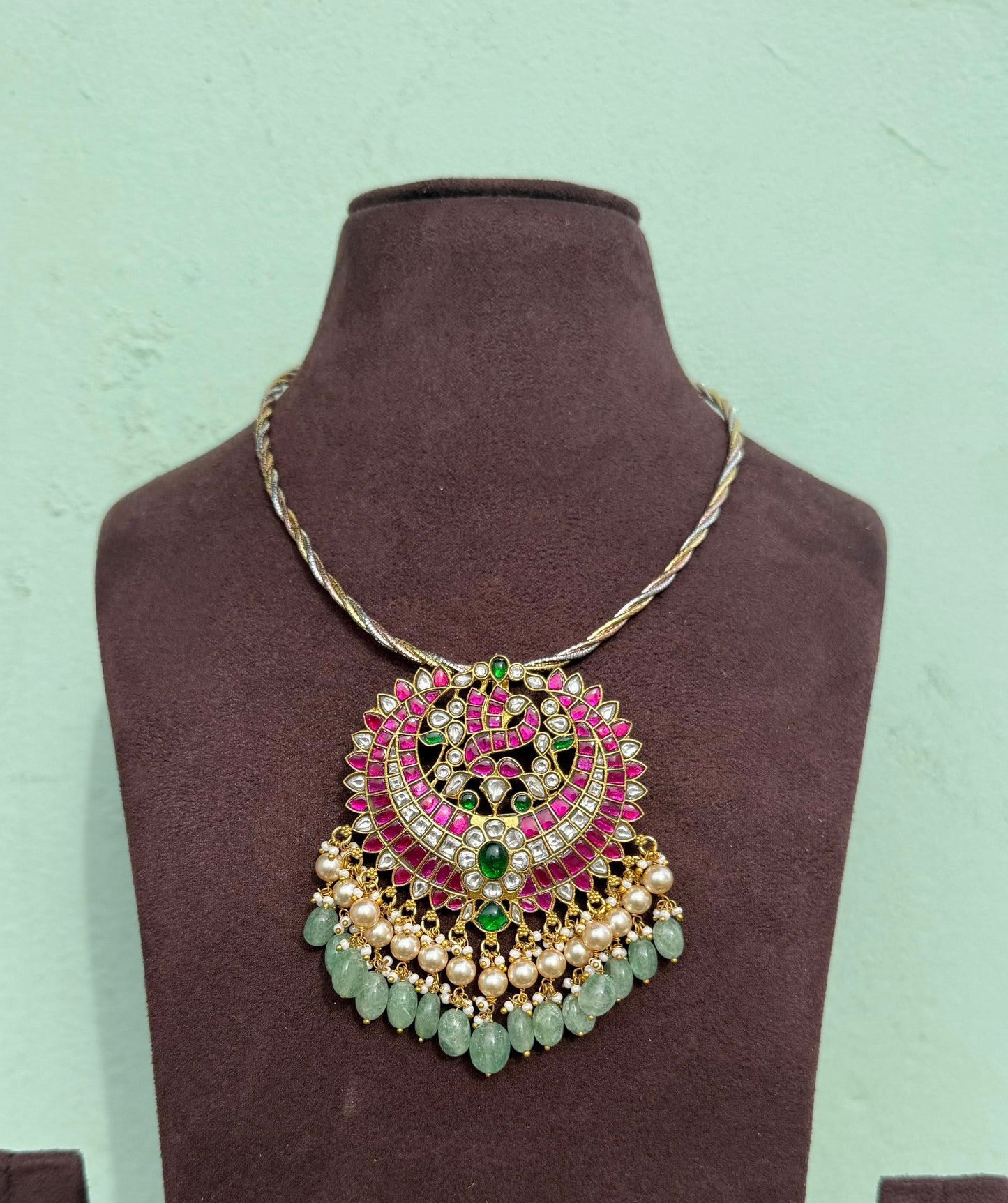 Very premium heavy peacock real kundan locket 5