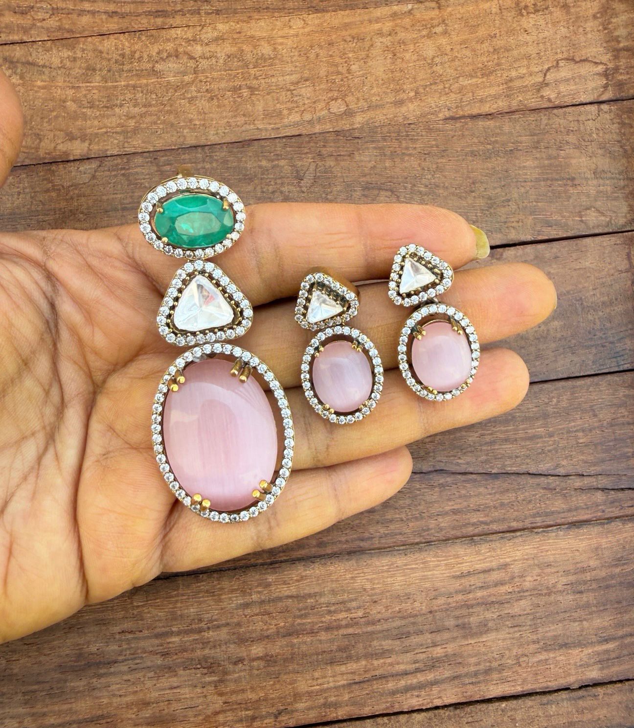 Pastel pink and green stylish locket combo