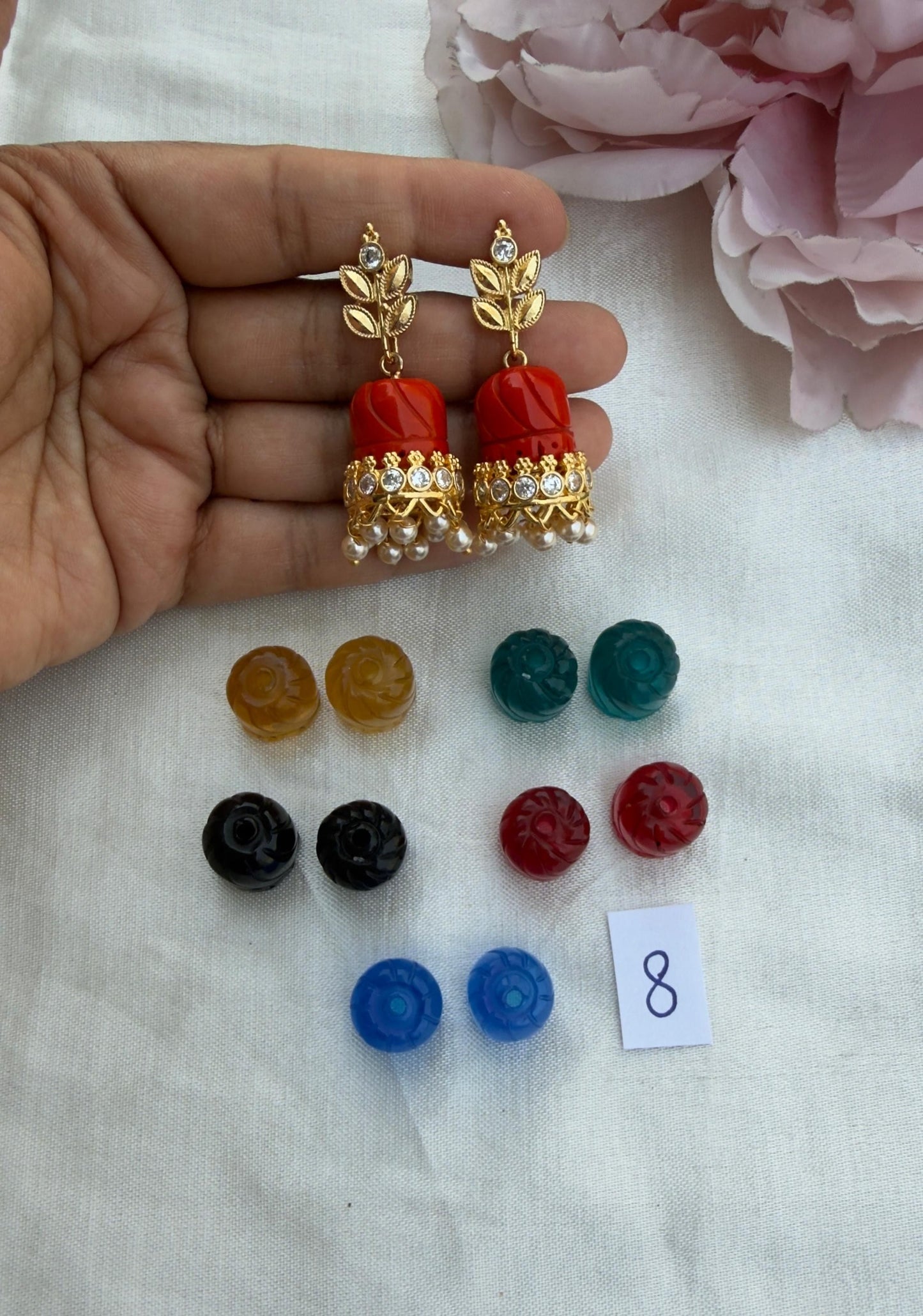 Changeable glass jhumkas