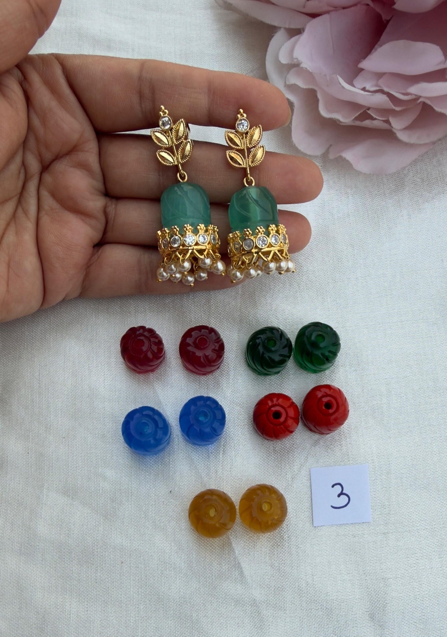Changeable glass jhumkas