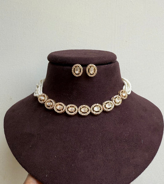 Affordable 999 kundan stone pearl choker with studs