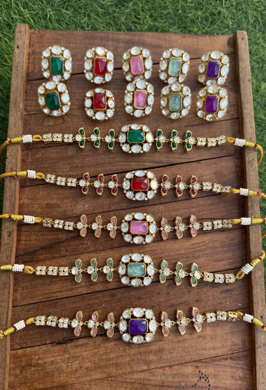 Vintage classy kundan and pearl choker with studs