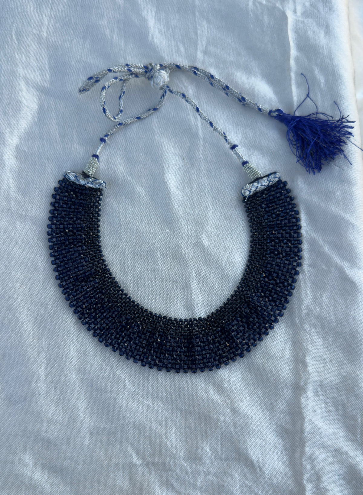 Trending mesh crystal necklace